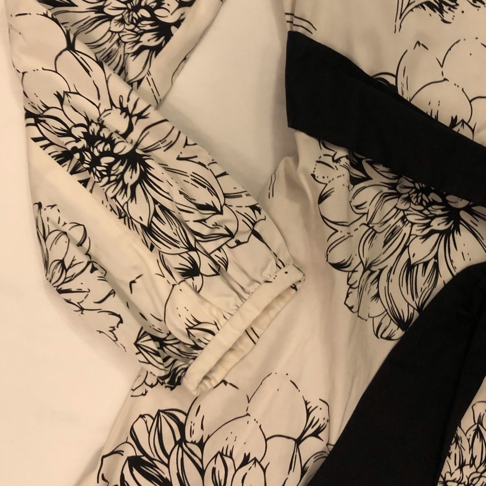 Black and White Arden B. Jacket - Picture 4 of 6